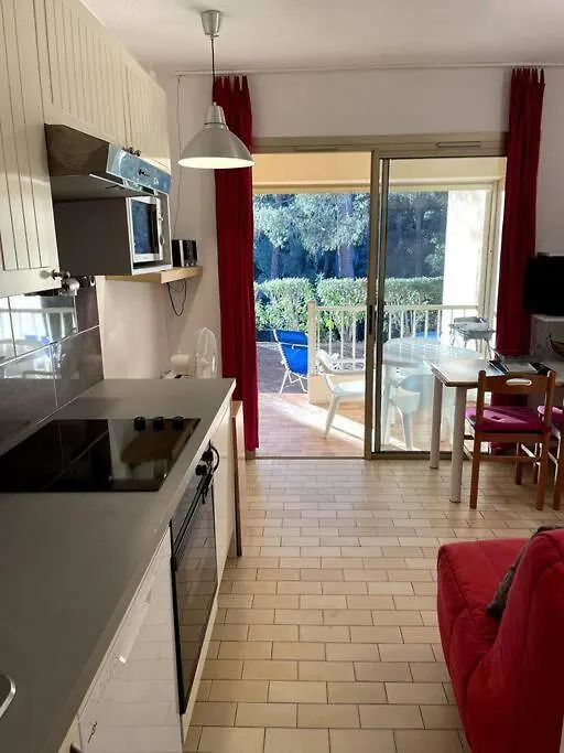 Agreable Studio Sanary-Sur-Mer Apartment